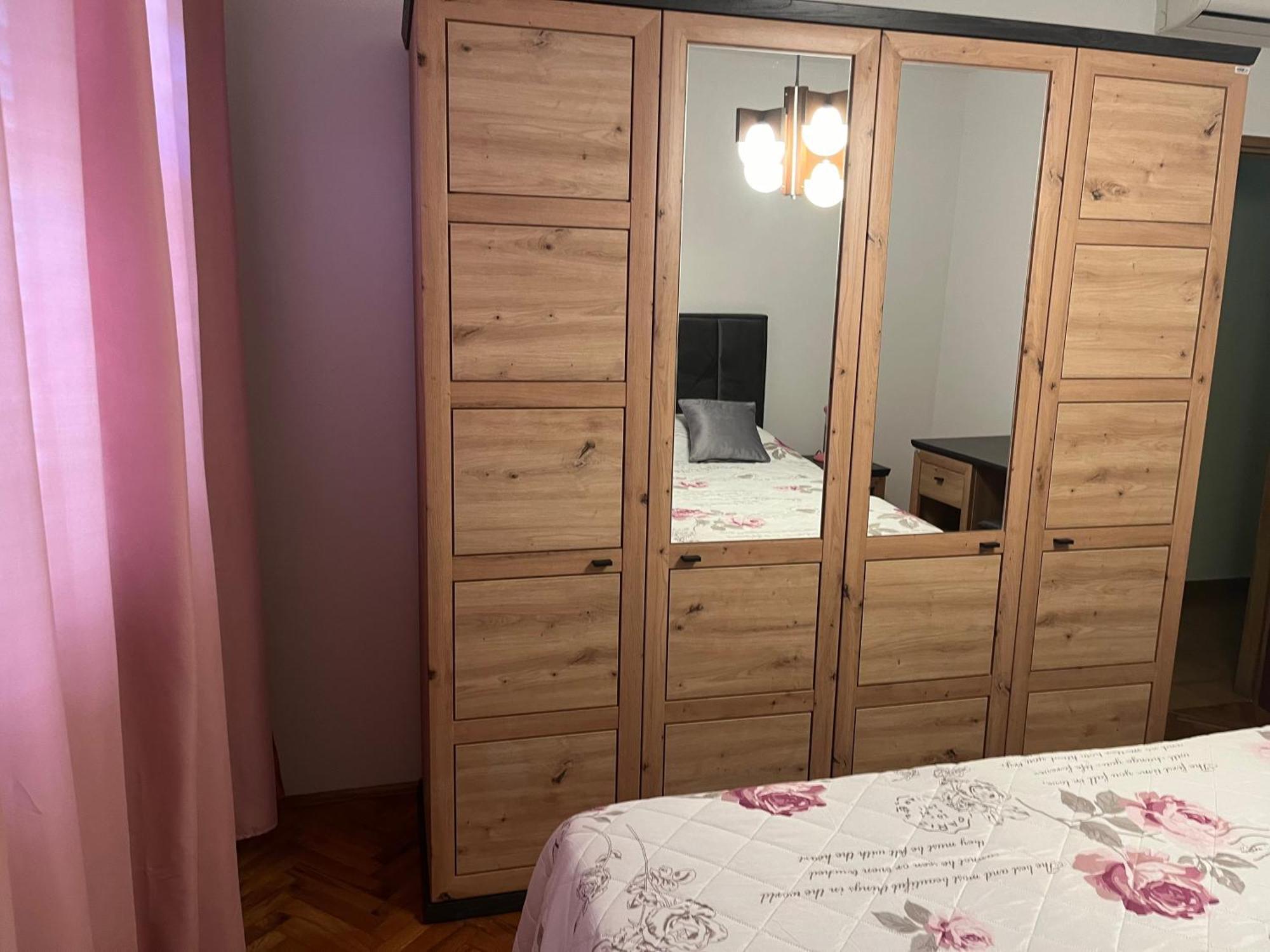 Apartments Julija فيلا لوكا المظهر الخارجي الصورة