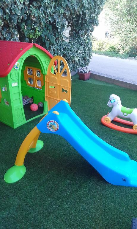 Apartments Julija فيلا لوكا المظهر الخارجي الصورة